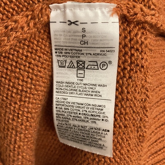 —Small orange Old Navy Turtleneck Sweater - Picture 4 of 5